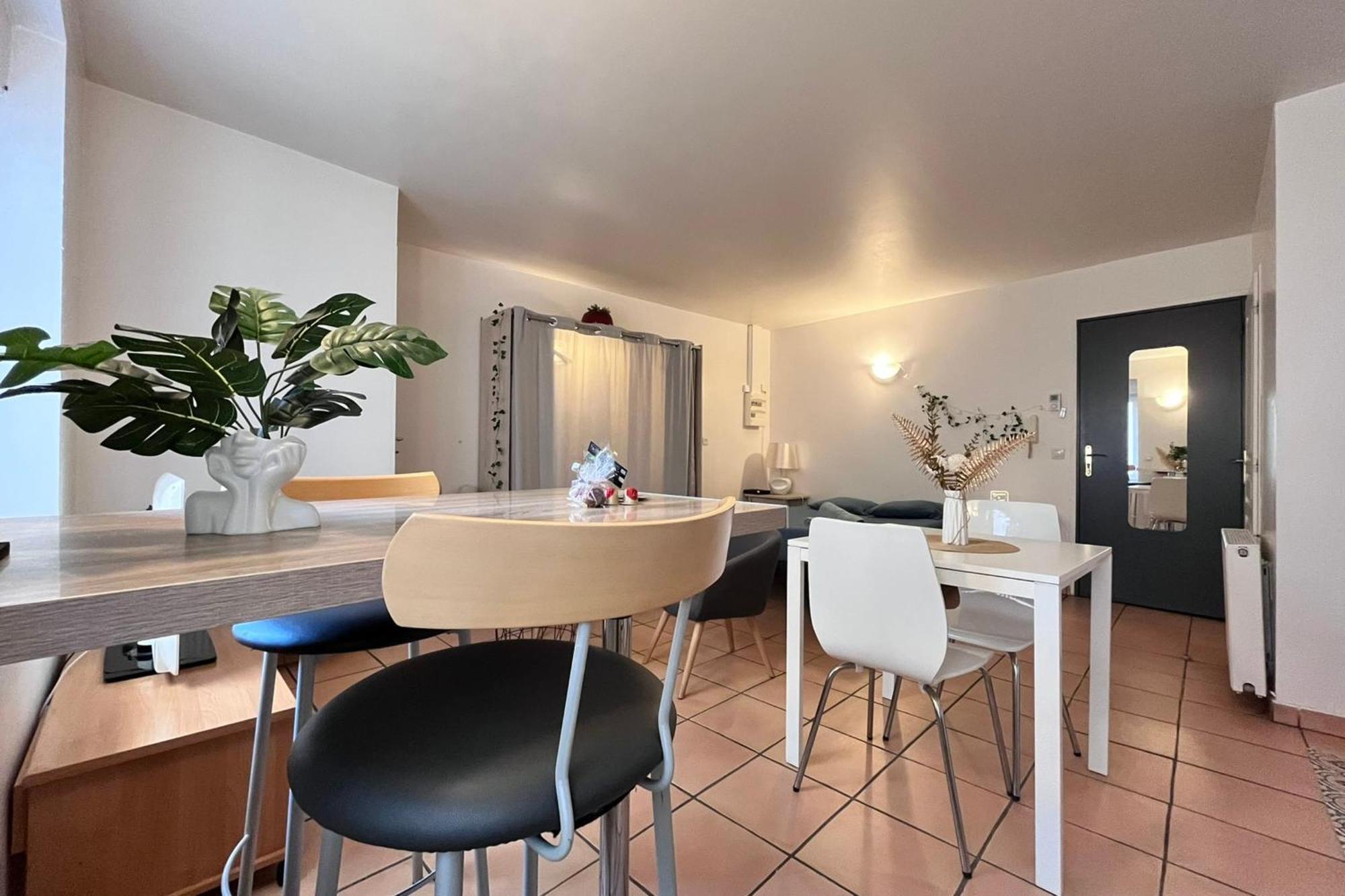 Le studio Théolier Appartamento Tournon-sur-Rhone Esterno foto